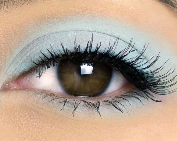 Light Pale Blue Womens Eyeshadow