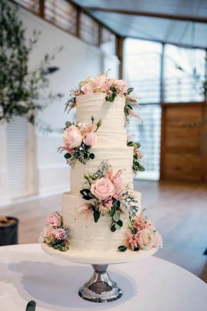 Light Pink Roses On Cake Wedding