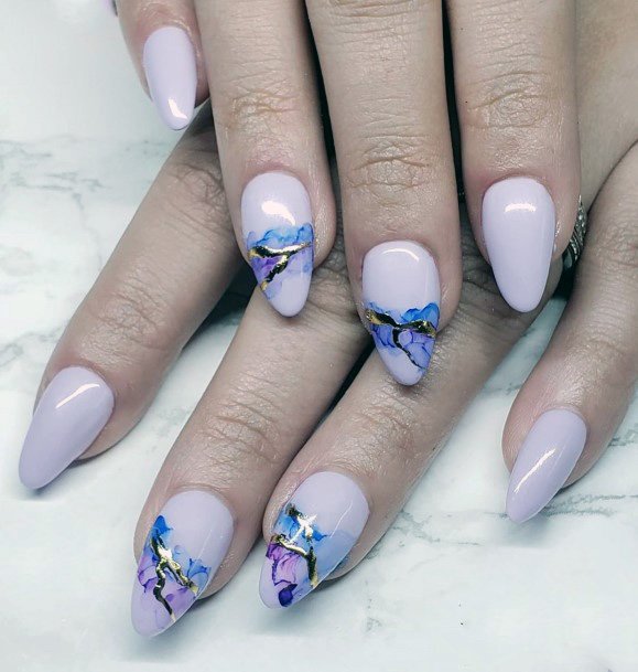 Light Purple Colored Nail Marbled Design