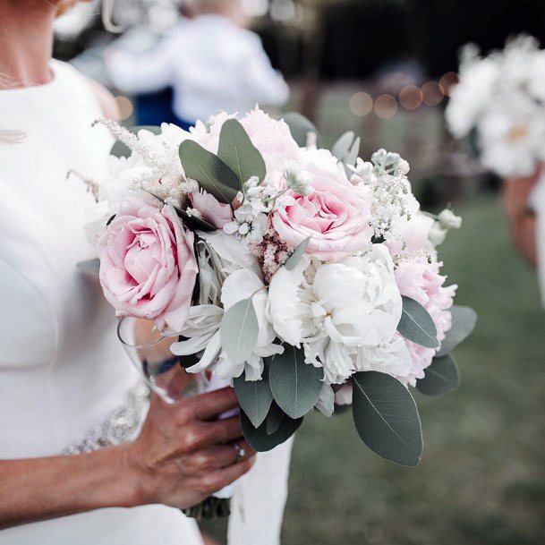 Light Roses May Wedding Flowers