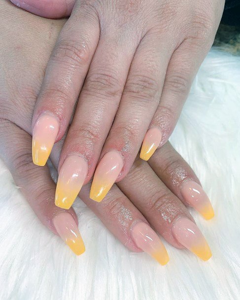 Light Yellow Ombre Nails Women