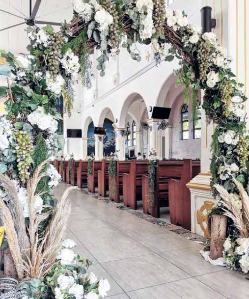 Lovely Arch Welcome Church Wedding Decorations