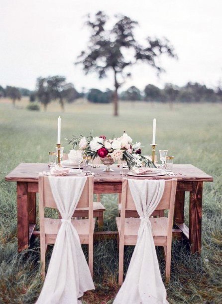 Lovely Bride Groom Table White Curtain White Red Floral Decorationsfor Wedding