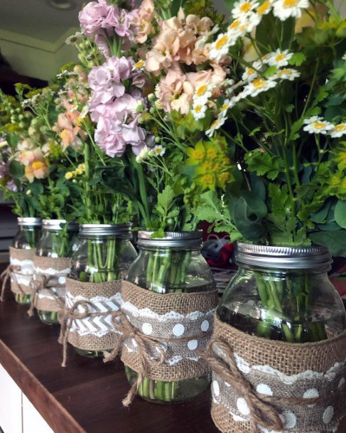 Lovely Flower Vase With Burlap Wedding Decor