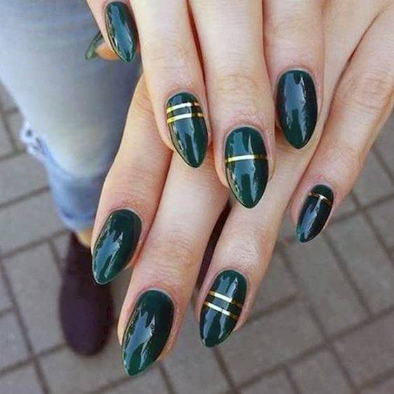 Lovely Golden Art On Green Glossy Nails Women