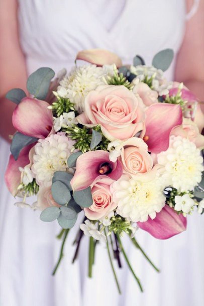 Lovely June Wedding Flowers