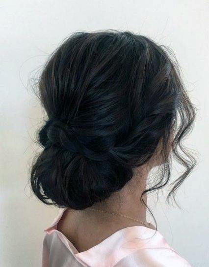 Lovely Messy Bun Hairstyle For Women