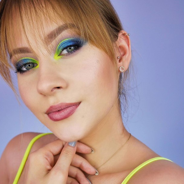 Lovely Neon Makeup Lloks Women