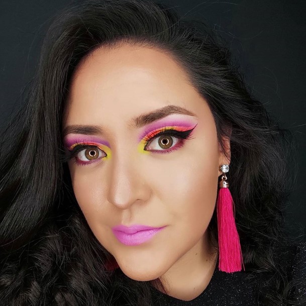 Lovely Pink Neon Makeup Looks Women