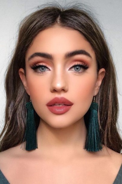 Lovely Pretty Makeup Looks Women