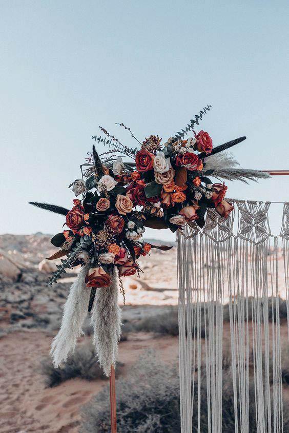 Lovely Rose Flowers Wedding Arch