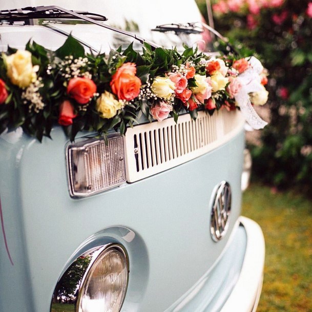 Lovely Roses On Wedding Car Decorations