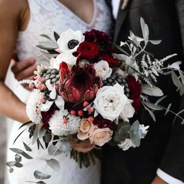 Lovely Winter Wedding Flowers