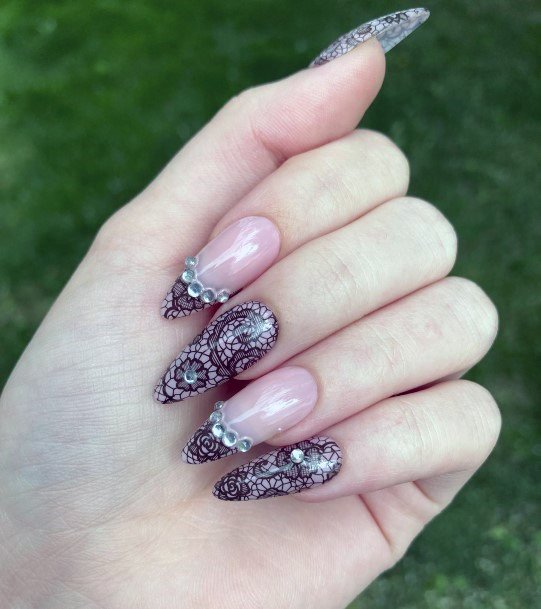 Luscious Designs Womens Lace Nail Ideas