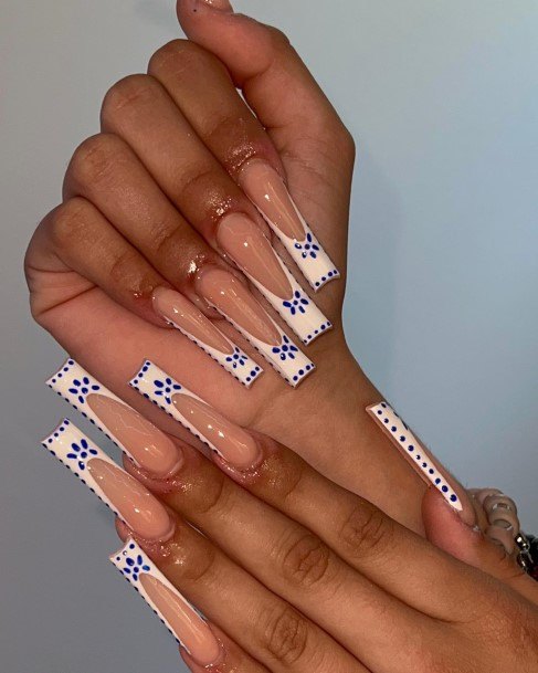 Luscious Designs Womens White French Tip Nail Ideas