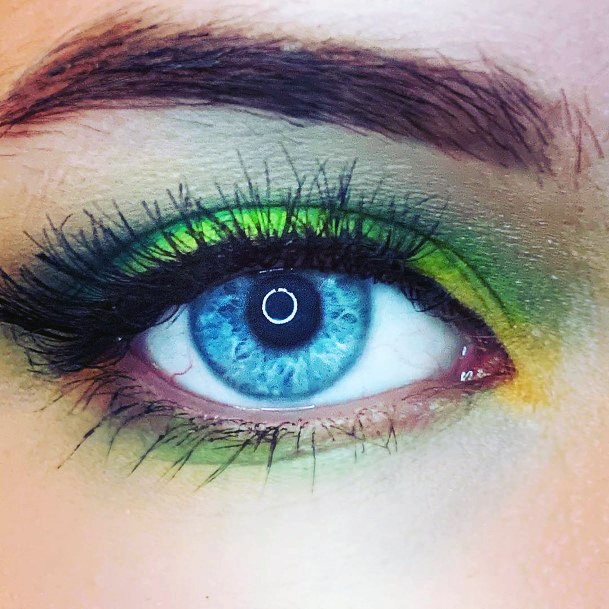 Lush Green Womens Eyeshadow