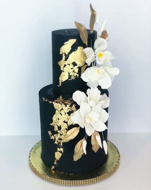 Luxury Black Wedding Cake
