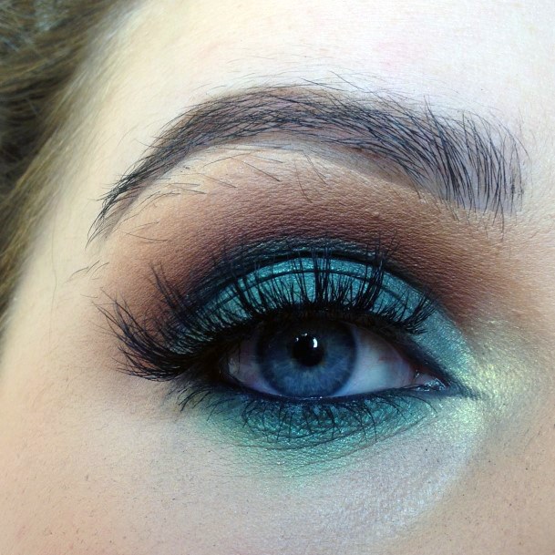 Magnetic Eyeshadow Ideas Green And Brown Women