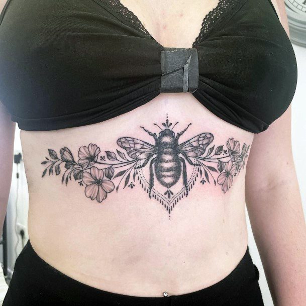 Magnificent Bee Tattoo For Girls