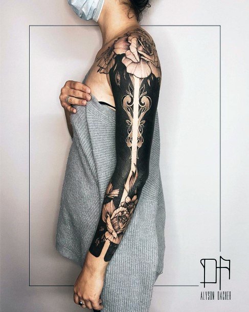 Magnificent Black Ink Tattoo For Girls