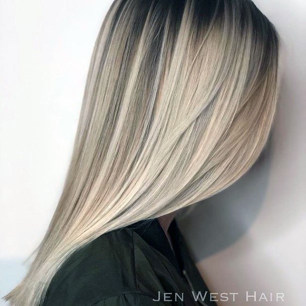 Magnificent Blonde Ombre Hairstyles For Girls