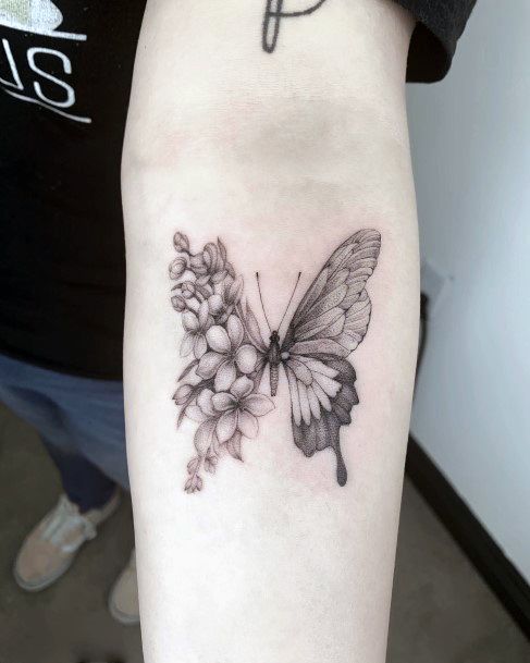 Magnificent Butterfly Flower Tattoo For Girls