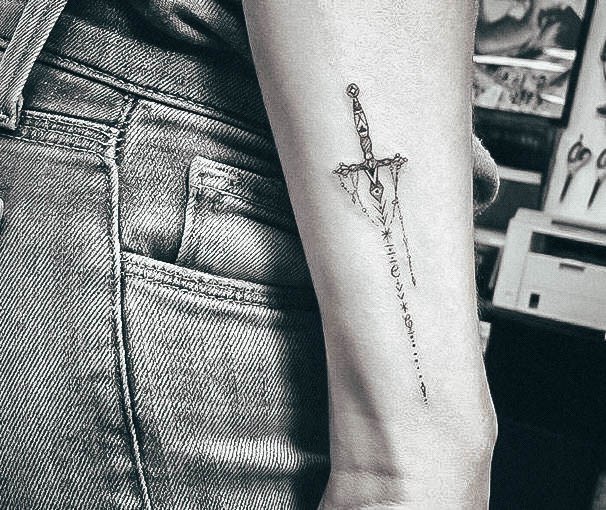 Magnificent Dagger Tattoo For Girls