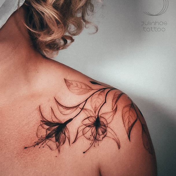 Magnificent Flower Shoulder Tattoo For Girls