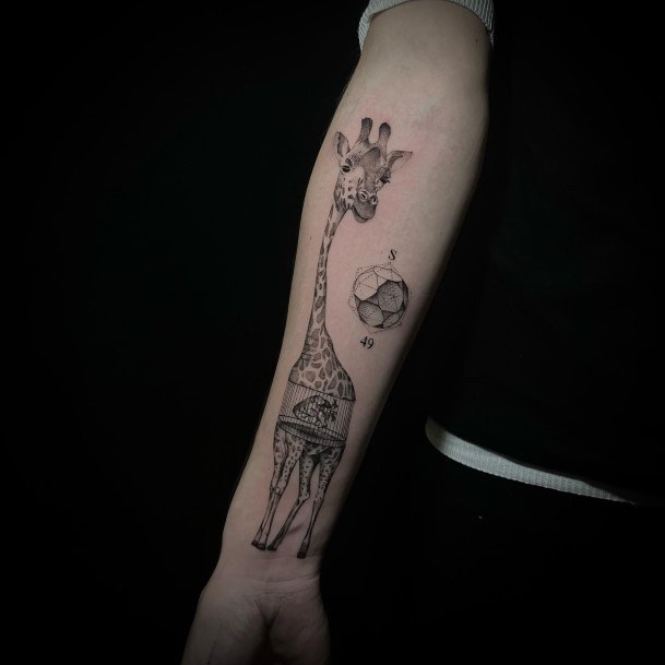 Magnificent Giraffe Tattoo For Girls