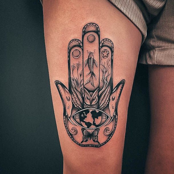 Magnificent Hamsa Tattoo For Girls