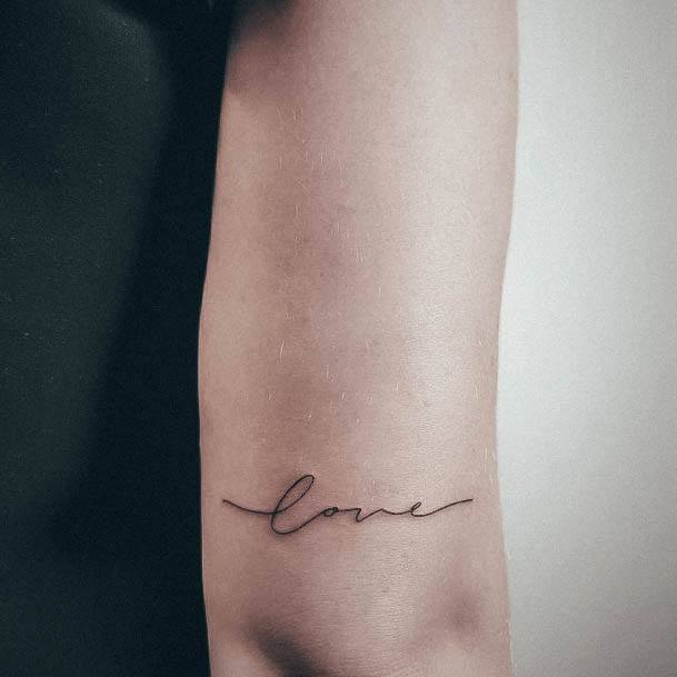 Magnificent Love Tattoo For Girls