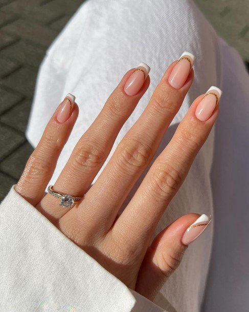 Magnificent Metallic Gold Fingernails For Girls