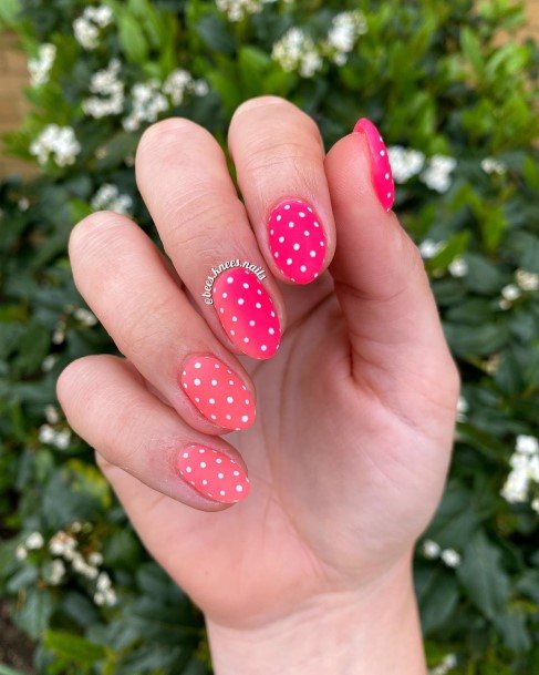 Magnificent Polka Dot Nail For Girls