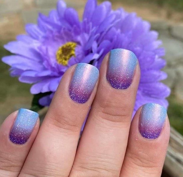 Magnificent Purple Ombre Fingernails For Girls