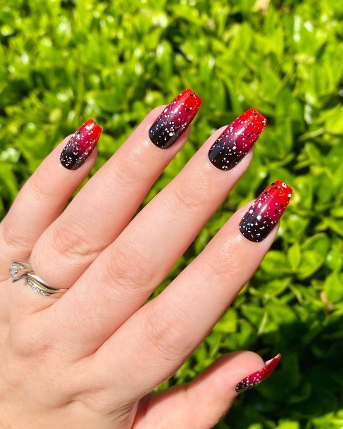 Magnificent Red And Black Matte Fingernails For Girls