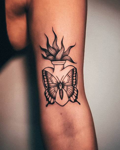 Magnificent Sacred Heart Tattoo For Girls