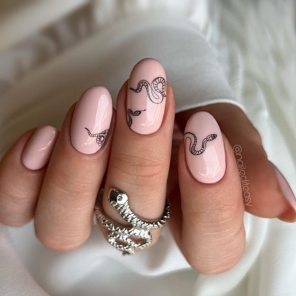 Magnificent Snake Nail For Girls