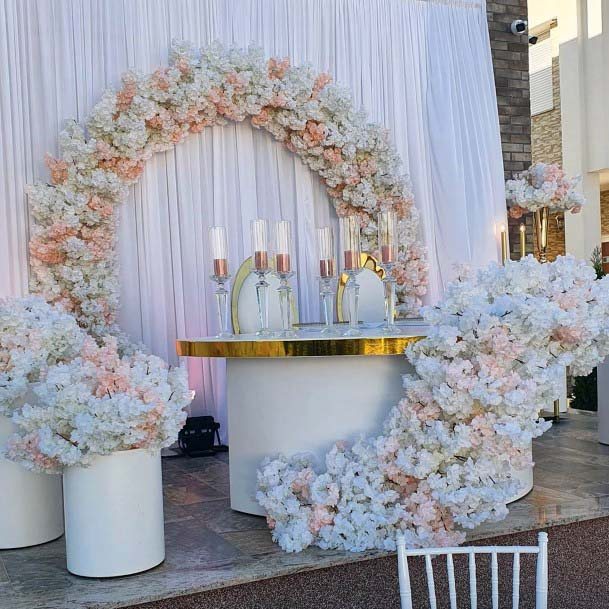 Magnificient White Florals Wedding Head Table Decor