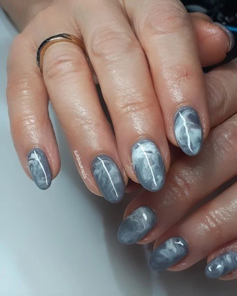 Marble Nail Feminine Designs