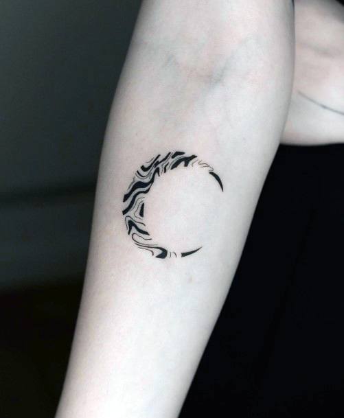 Marble Tattoo Feminine Designs