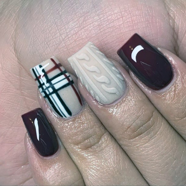 Maroon Nail For Ladies