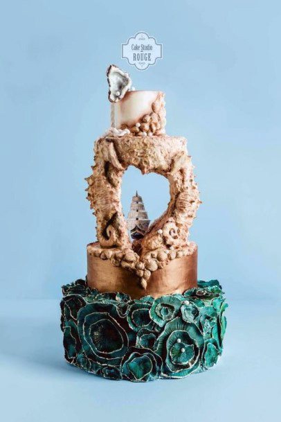 Marvelllous Beach Wedding Cake Women