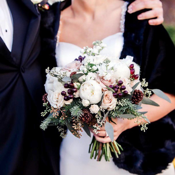 Marvelous White Floral Bouquet For Christmas Wedding Bride Ideas