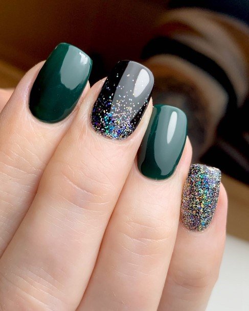 Marvelous Womens Nails Black And Green