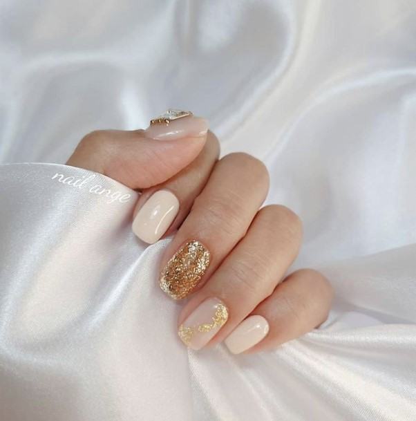 Marvelous Womens Nails Ivory