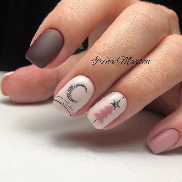 Marvelous Womens Nails Light