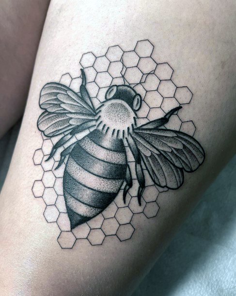 Marvelous Womens Tattoos Bee