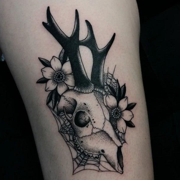 Marvelous Womens Tattoos Deer