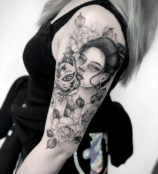 Marvelous Womens Tattoos Kitsune