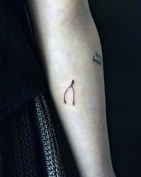 Marvelous Womens Tattoos Wishbone